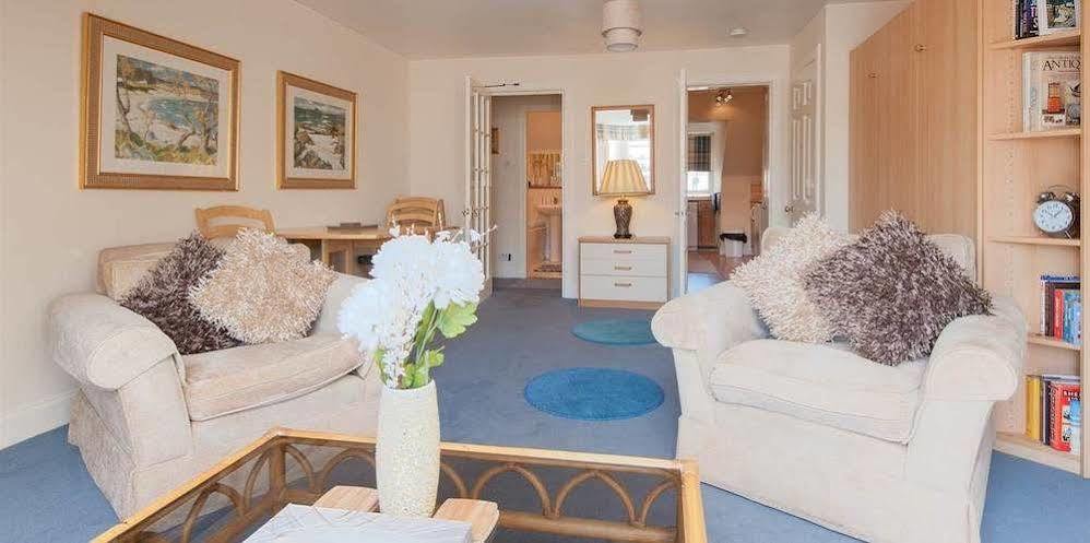 Tony Asga - Tony'S Apartment Heart Of Edinburgh City Centre Sleeps 2 ภายนอก รูปภาพ