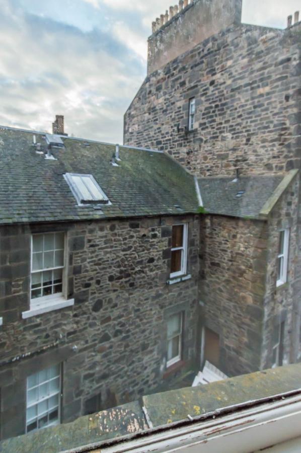 Tony Asga - Tony'S Apartment Heart Of Edinburgh City Centre Sleeps 2 ภายนอก รูปภาพ