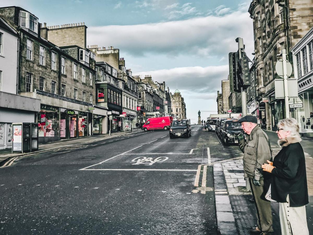 Tony Asga - Tony'S Apartment Heart Of Edinburgh City Centre Sleeps 2 ภายนอก รูปภาพ